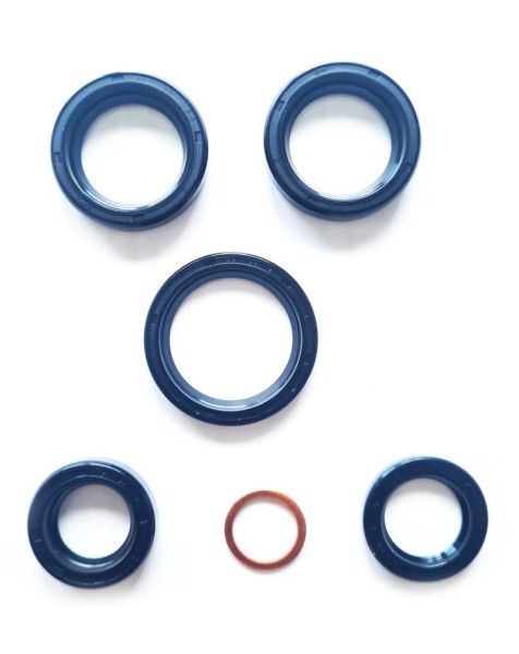 Shaft seal ring for engines 20x28x7mm